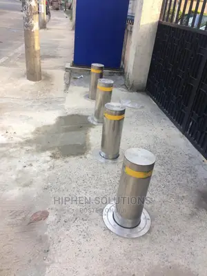 Traffic Bollards Road Barrier for Security