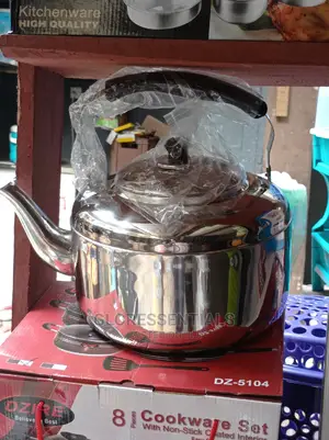 Whistle Kettle (Different Sizes)