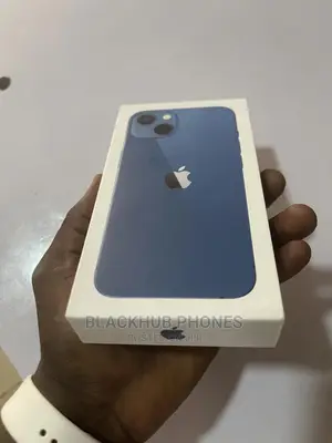New Apple iPhone 13 128 GB Blue