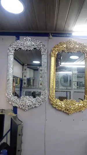 Quality Wall Mounted Royal Mirror.