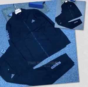 Nike/Addidas