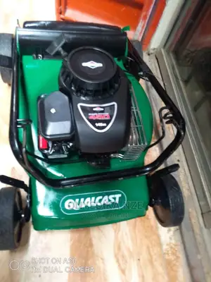 Lawn Mower Machine