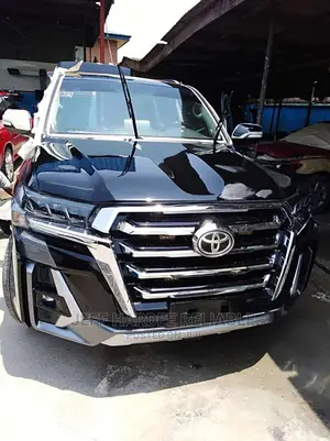 Toyota Landcruiser 2010 Upgraded To 2021 Model