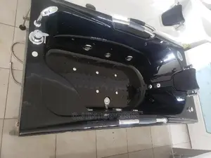 Black Jacuzzi Bath
