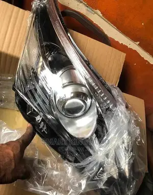 Original Japan Headlight for Toyota Avensis 2012