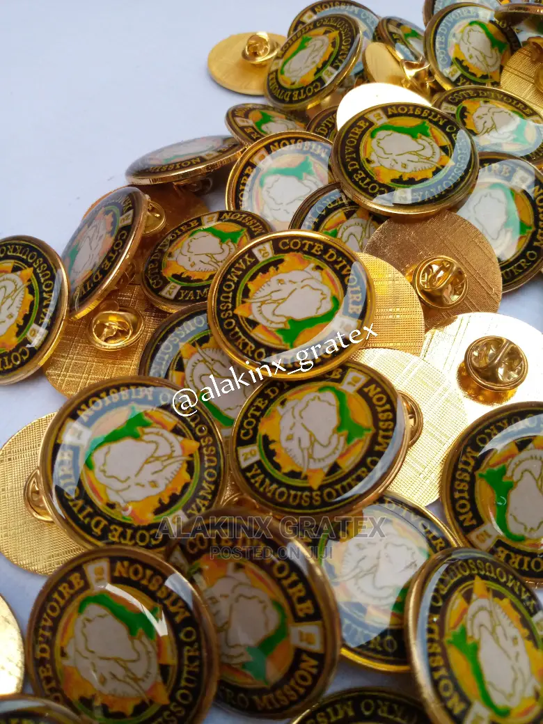 Customized Lapel