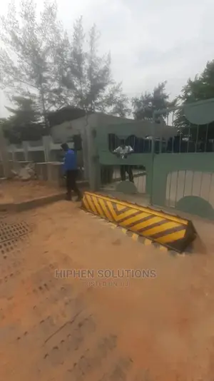 Wholesale Price Road Blocker