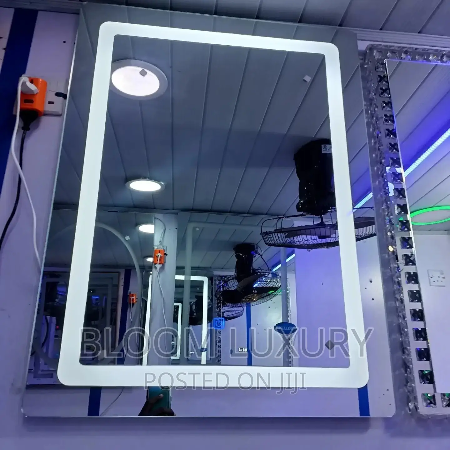 Apple LED Mirror