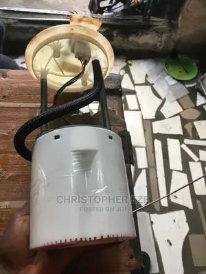 Complete Fuel Pump Ford Escape