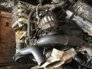 Nissan Vannete Engine