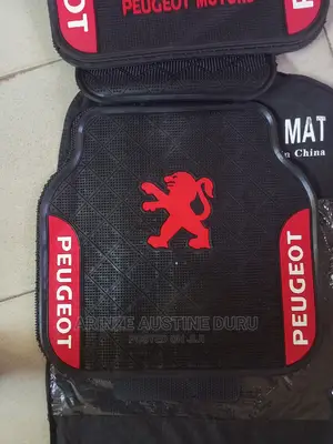 Rubber Set of 5 Car Floor Mats Carpet for Peugeot