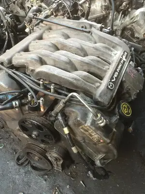 Mazda MPV V6
