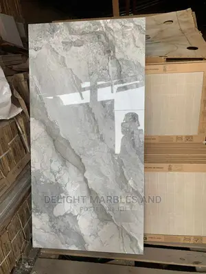 Quality 160 by 80 Spanish Ceramic Glazed Floor / Wall Tiles.