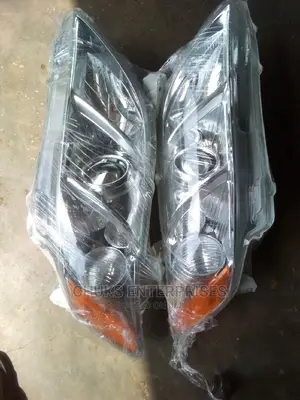 Toyota Camry 2007 Headlight