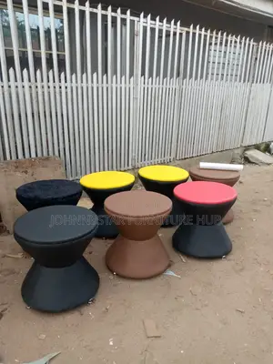High Quality Bar Sofas Tables