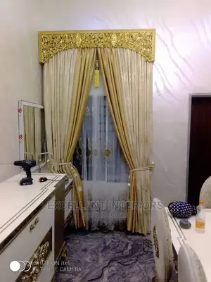 High Quality Antique Board Curtain.