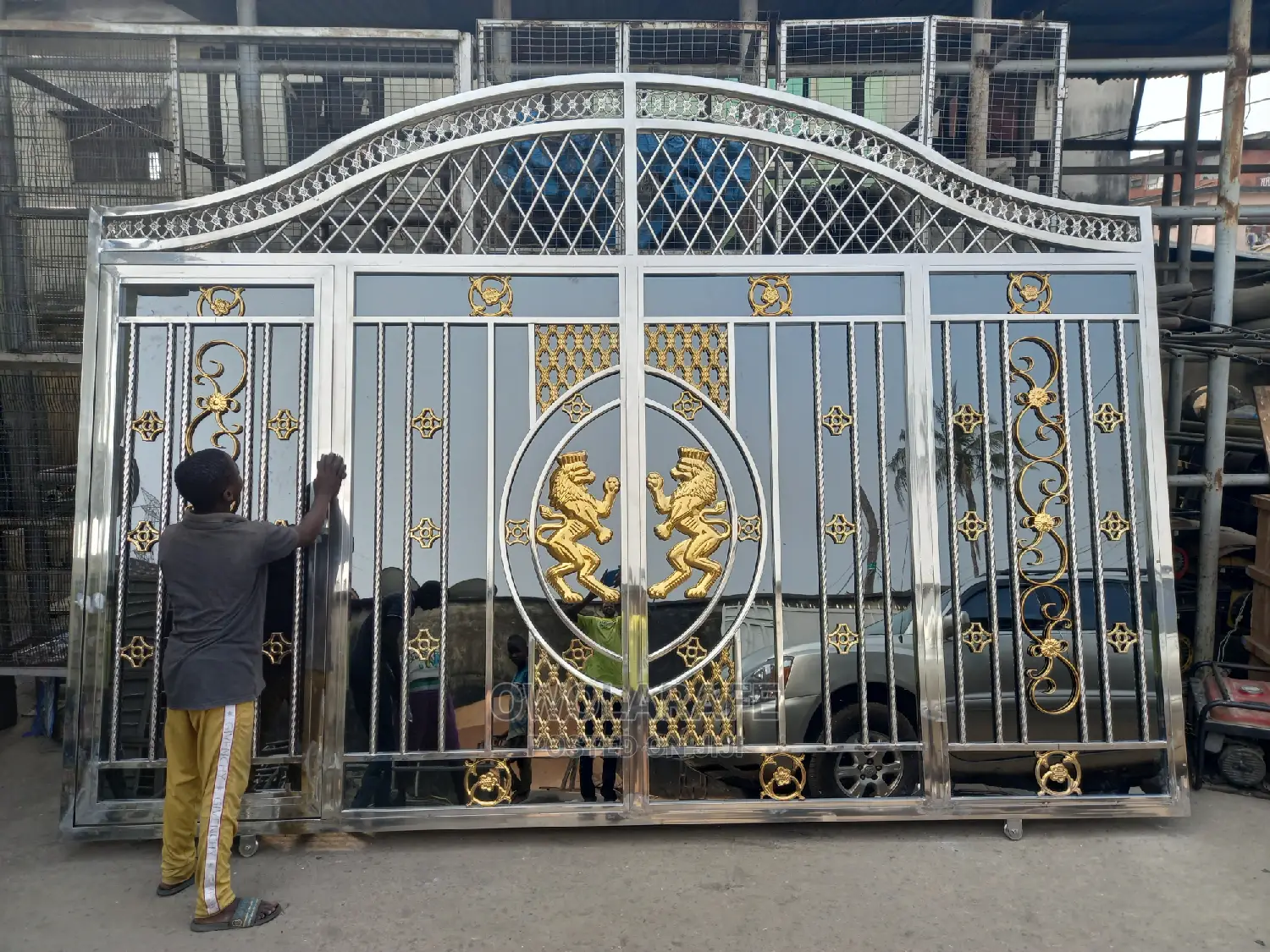 Stainless Black N Gold Gate