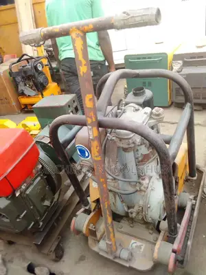 Reversible Plate Compactor