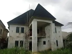 5bdrm Duplex in Queens Park Est.,, Port-Harcourt for sale