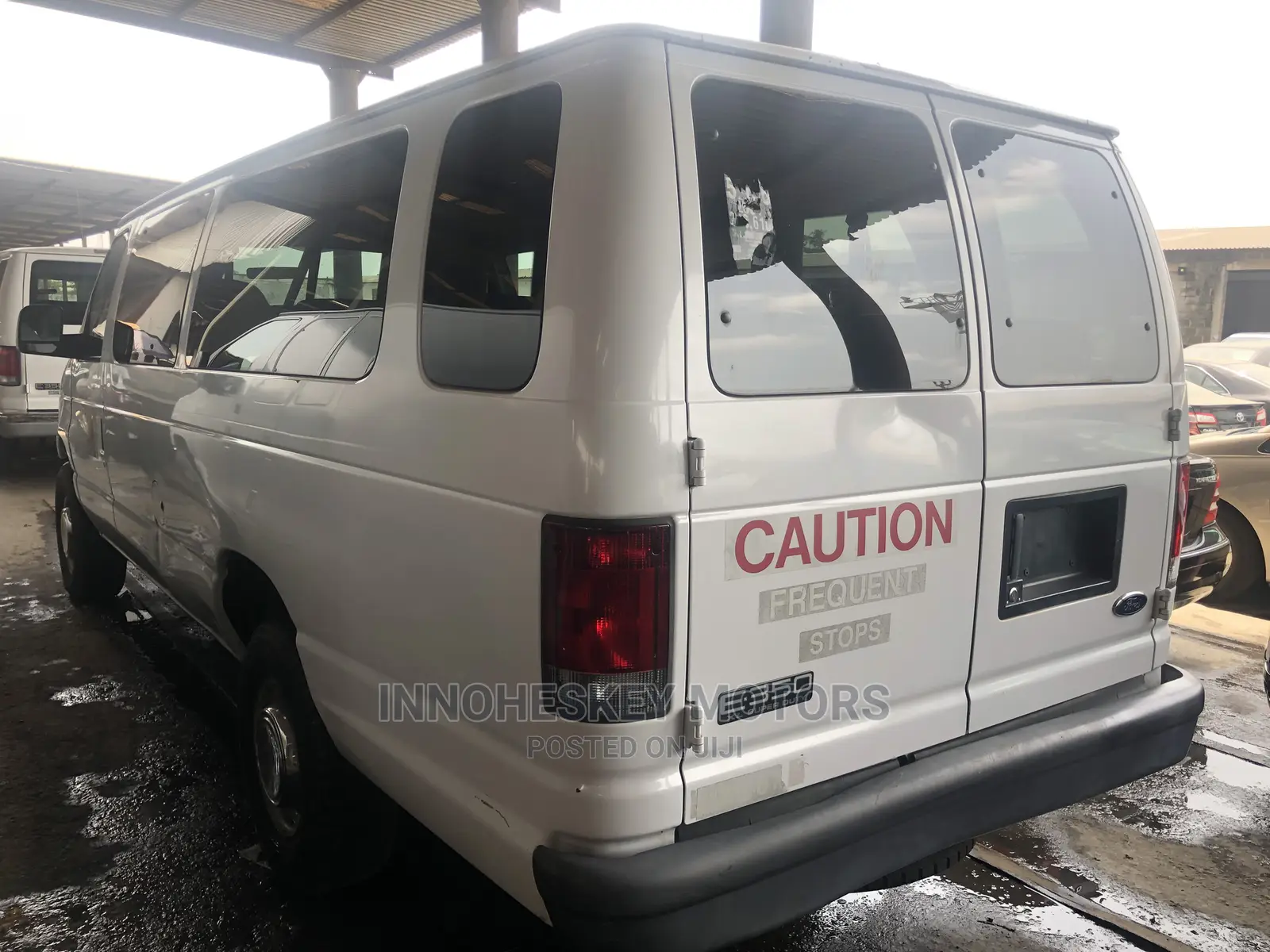 Ford E350 2004 White