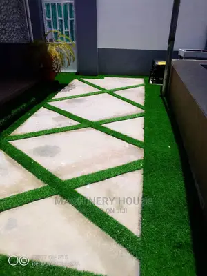 Artificial Grass Flowers