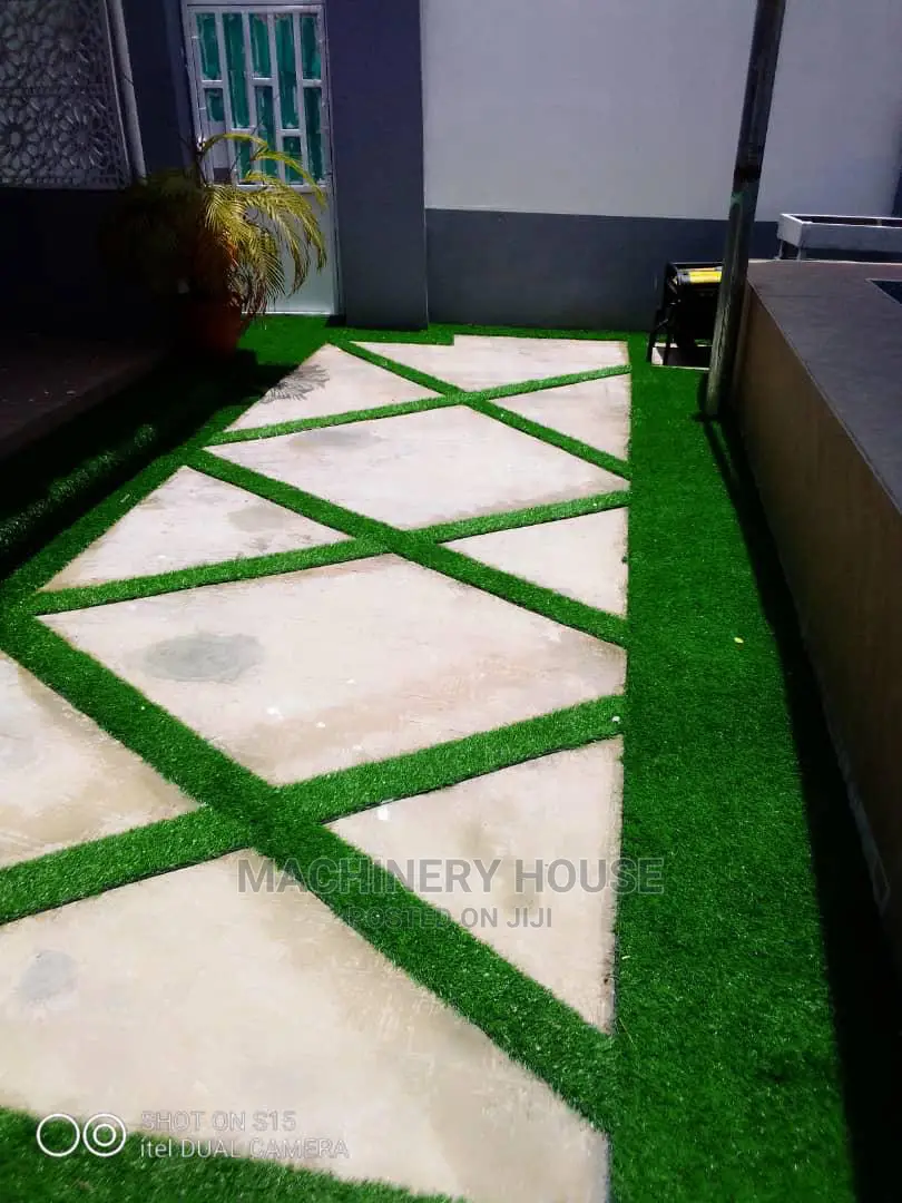 Artificial Grass Flowers