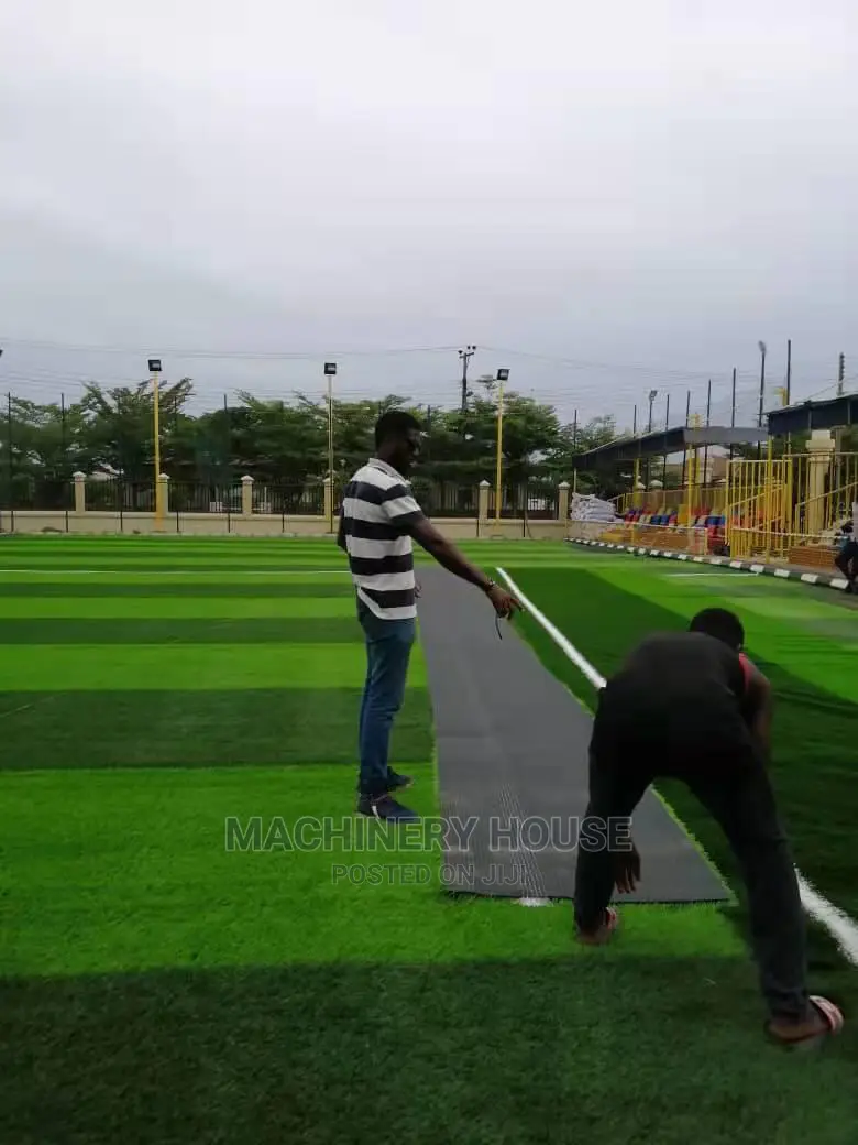 Artificial Grass Flowers
