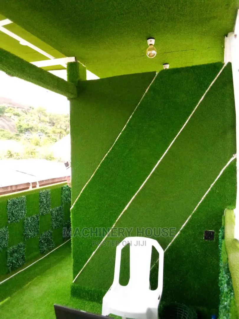Artificial Grass Flowers