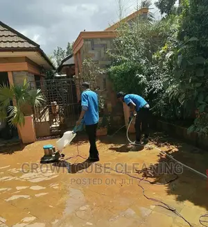 Moving in House Cleaning Services
