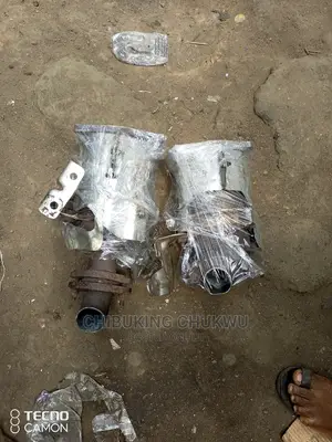 Ford Edge 08-010 Catalyst Manifold.