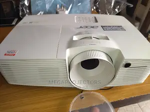 Neat Acer Projector X115H