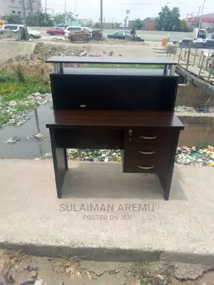 Office Receptionist Table