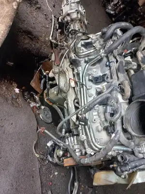 Lexus and Toyota 3ur-Fe 5.7L V8 Engines