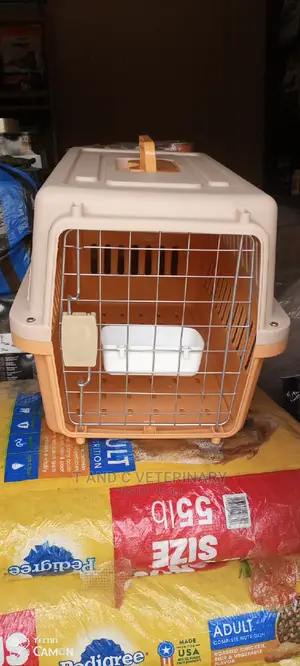 Aviation Pet Dog Plastic Carrier Cage With Water Bowl