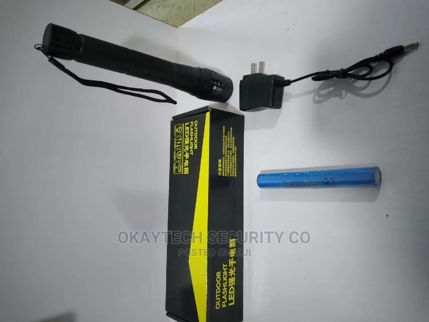 Rechargeable Halogen Flashlight Torch