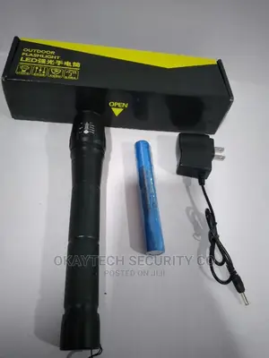 Rechargeable Halogen Flashlight Torch