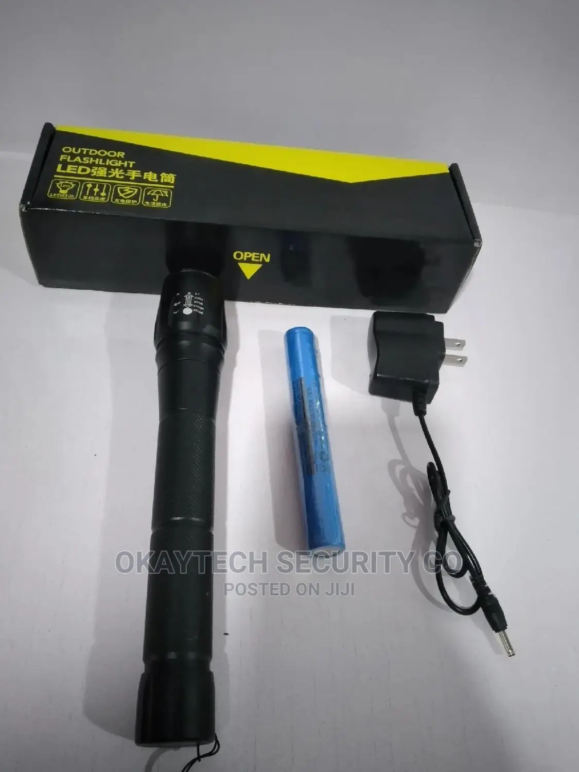 Rechargeable Halogen Flashlight Torch