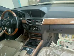 Mercedes-Benz E350 2012 Gray