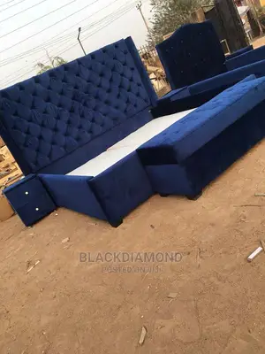 Kings Size Tufted Bedframe With Bedside Drawer and Ottoman