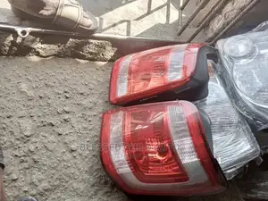 Tail Light Ford Escape 2008
