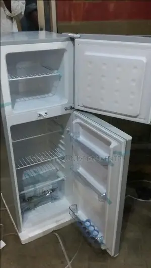 LG 250 Litres Fridge and Freezer With 2 Years Warranty