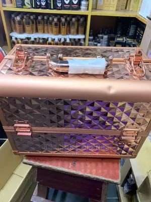 Three Step Big Professional Make_up Box