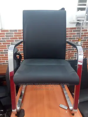 Office Leather Visitor Chair