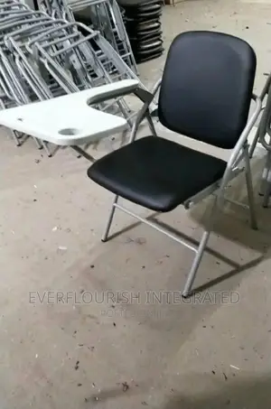 Reading Chair With Writing Pad