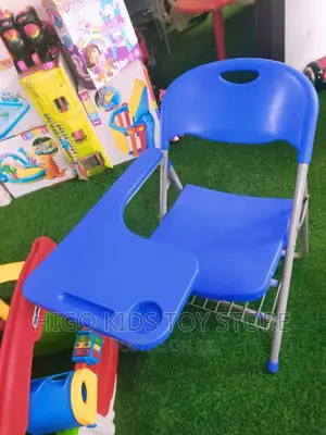 Foldable Arm Chair