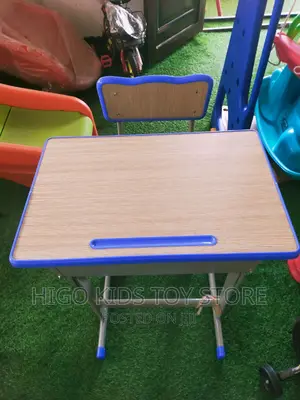 Iron Leg Wooden Frame Desk and Chair