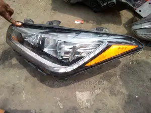 Hyundai Genesis 2017 Headlight American Spec
