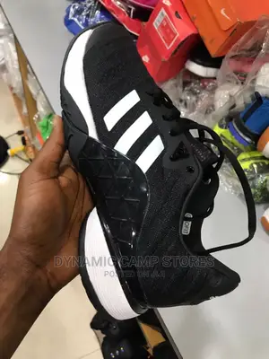 Adidas Tennis Shoe