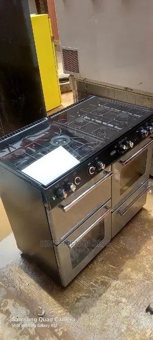 Heavy Duty 7 Burner Gas Cooker With Double Oven and Grill