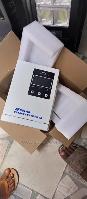 60AH MPPT Charge Controller